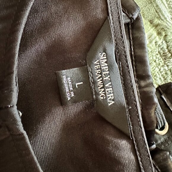 Simply Vera Vera Wang blouse - Picture 2 of 4